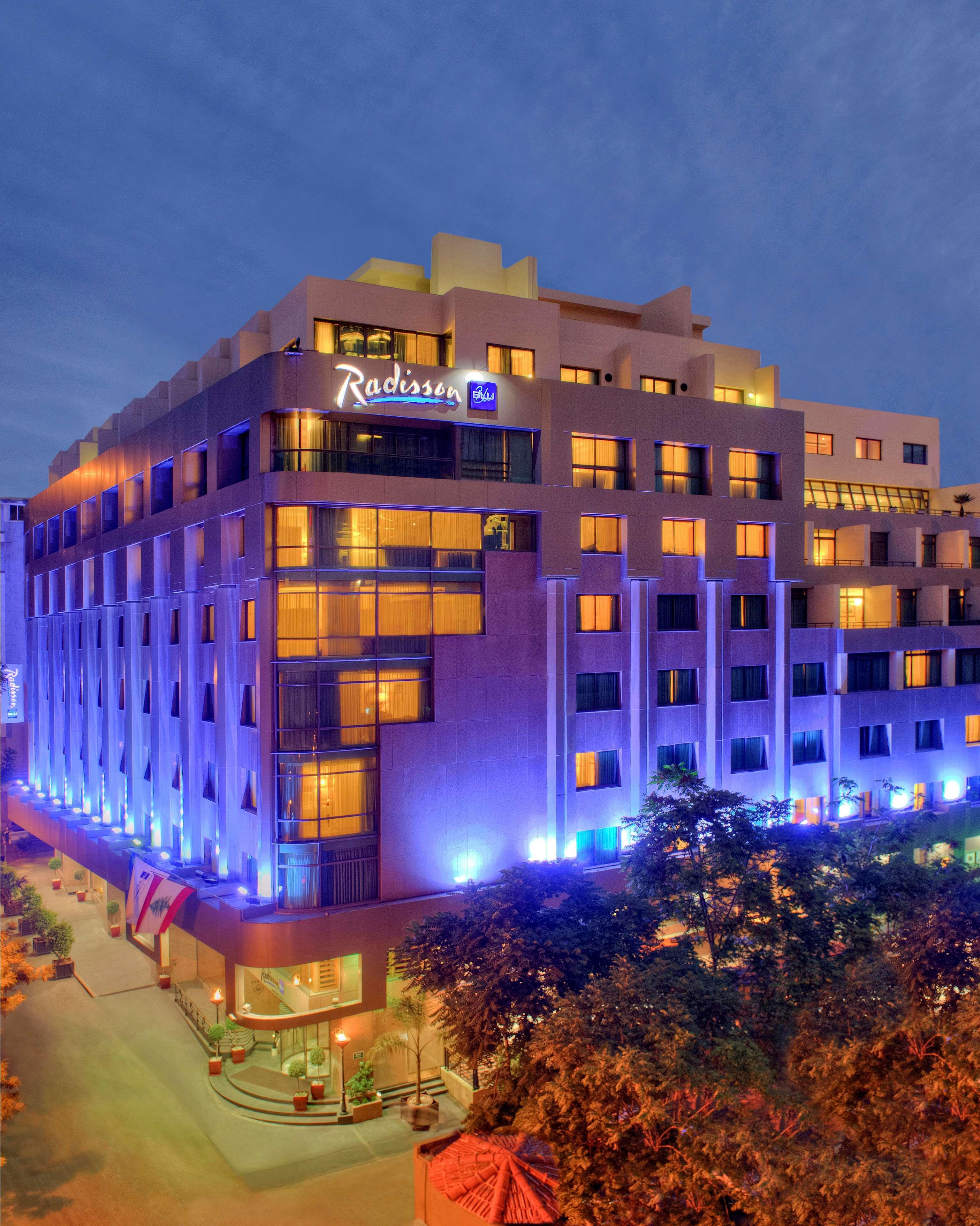 Radisson Blu Martinez Beirut Hotel Luaran gambar Radisson Blu Hotel, Karachi